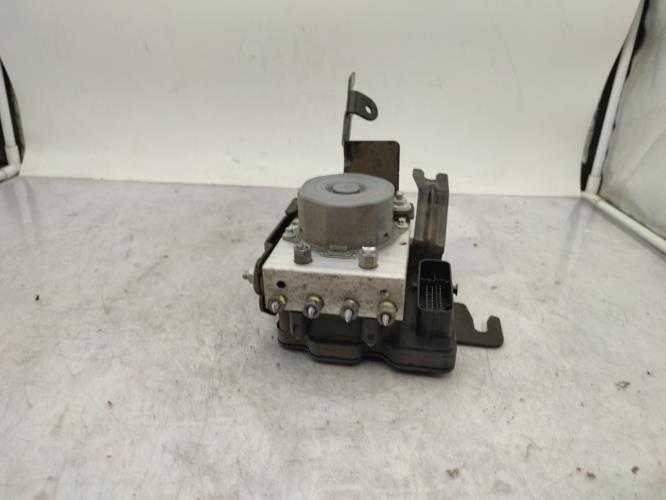 Bloc ABS (freins anti-blocage) DACIA SANDERO 2 PHASE 2 Essence