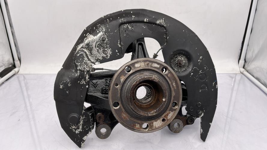 Fusee avant droit CITROEN C4 PICASSO 2 PHASE 2 Diesel