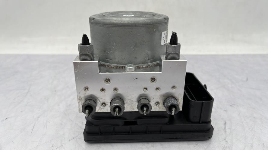 Bloc ABS (freins anti-blocage) PEUGEOT 208 2 PHASE 1 Essence