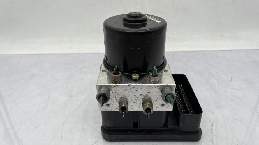 Bloc ABS (freins anti-blocage) CITROEN C5 1 PHASE 2 Essence