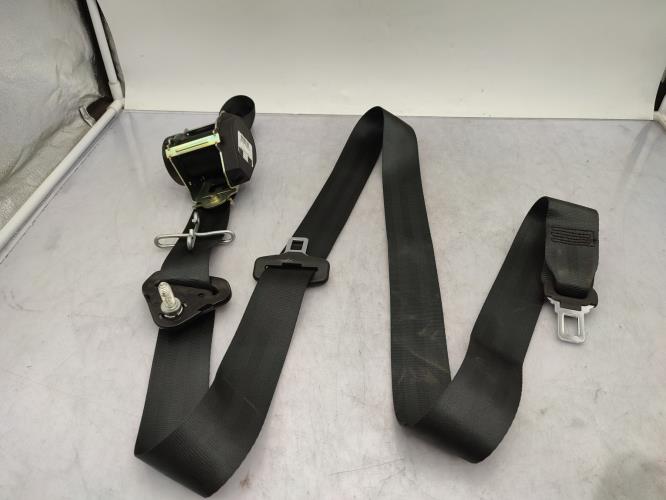 Ceinture arriere centrale DACIA SANDERO 2 PHASE 2 Essence