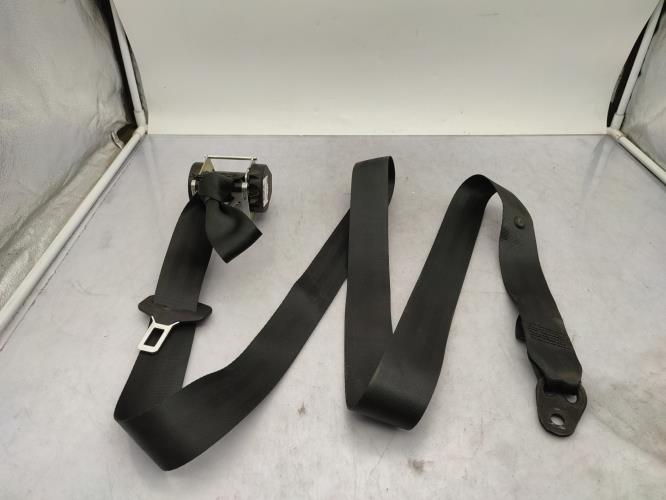 Ceinture arriere gauche DACIA SANDERO 2 PHASE 2 Essence