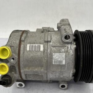 Compresseur clim FIAT GRANDE PUNTO Essence