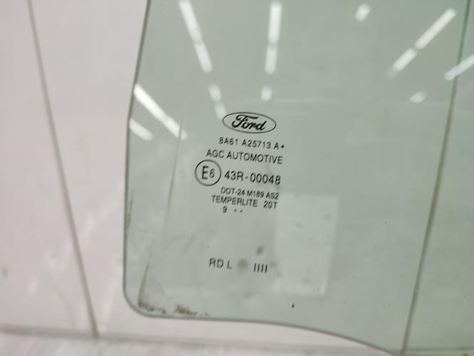 Vitre arriere gauche FORD FIESTA 6 PHASE 1 Diesel