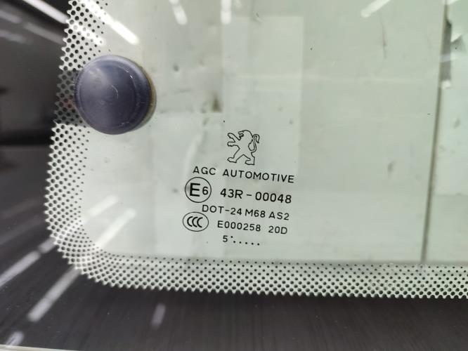 Custode arriere gauche PEUGEOT 206 PHASE 2 Essence