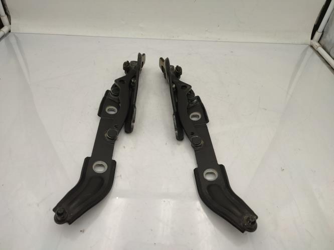 Charniere de hayon BMW SERIE 3 E92 COUPE PHASE 1 Diesel
