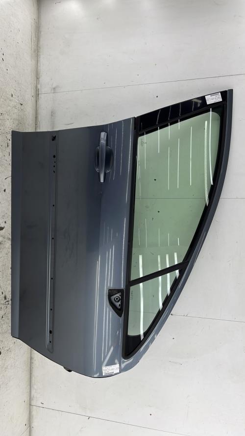 Porte avant droit PEUGEOT 407 PHASE 1 Diesel