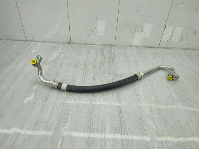 Tuyau de climatisation TOYOTA YARIS 3 PHASE 1 Essence