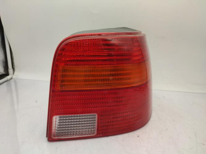 Feu arriere principal droit (feux) VOLKSWAGEN GOLF 4 Diesel