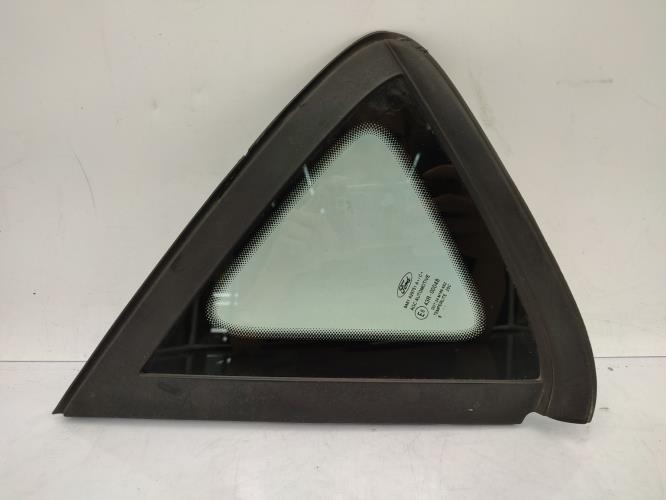 Custode arriere gauche FORD FIESTA 6 PHASE 1 Diesel