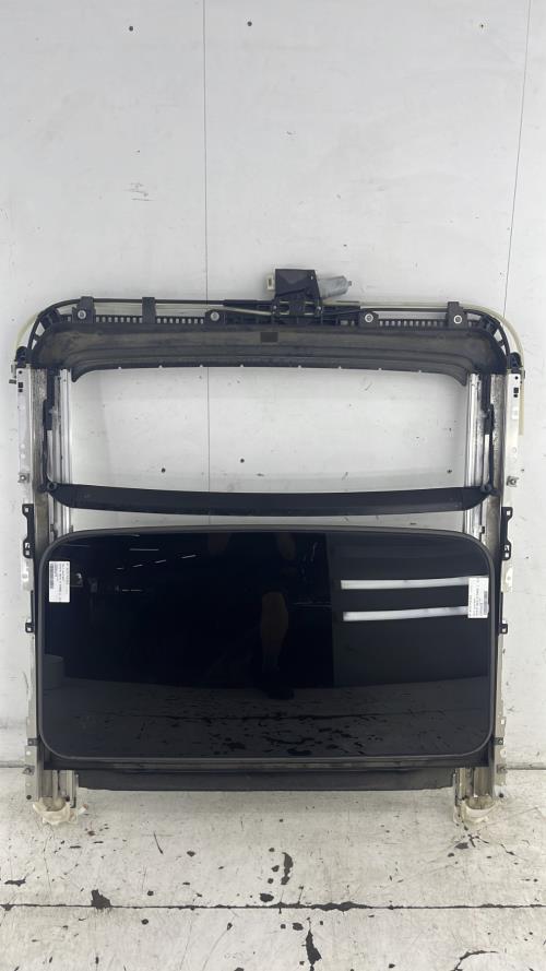 Toit ouvrant TOYOTA RAV4 3 PHASE 1 Diesel