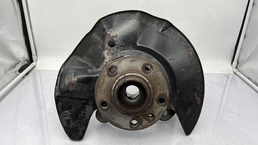 Fusee avant droit VOLKSWAGEN TRANSPORTER 5 PHASE 1 Diesel