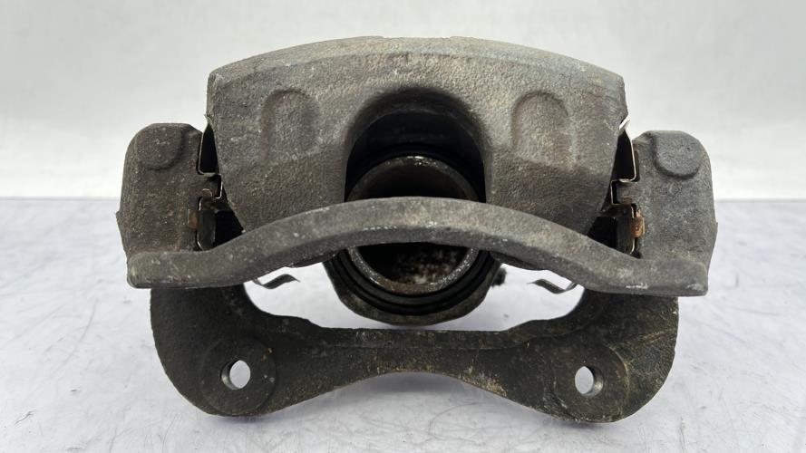 Etrier avant gauche (freinage) HYUNDAI TUCSON 1 Diesel