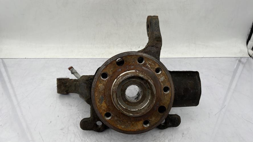 Fusee avant gauche OPEL ZAFIRA B PHASE 1 Diesel