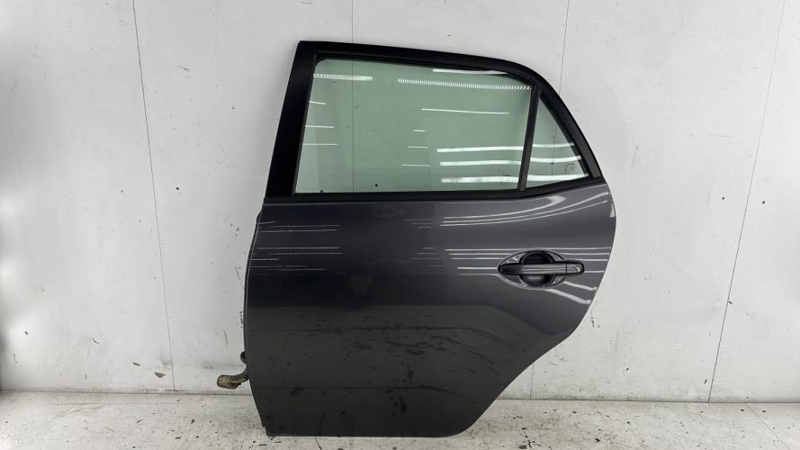 Porte arriere gauche TOYOTA AURIS 1 PHASE 2 Essence