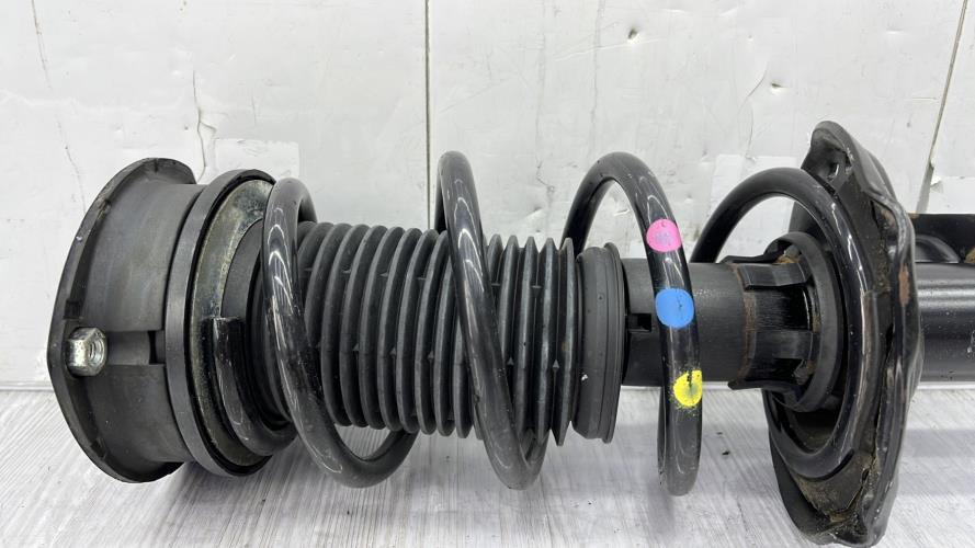 Amortisseur avant droit SEAT LEON 3 PHASE 1 Diesel