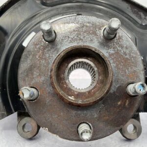 Fusee avant gauche TOYOTA RAV4 3 PHASE 1 Diesel