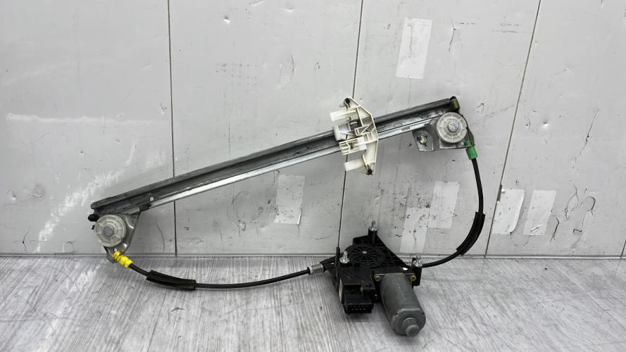 Leve vitre electrique avant gauche PEUGEOT 406 PHASE 1 Diesel