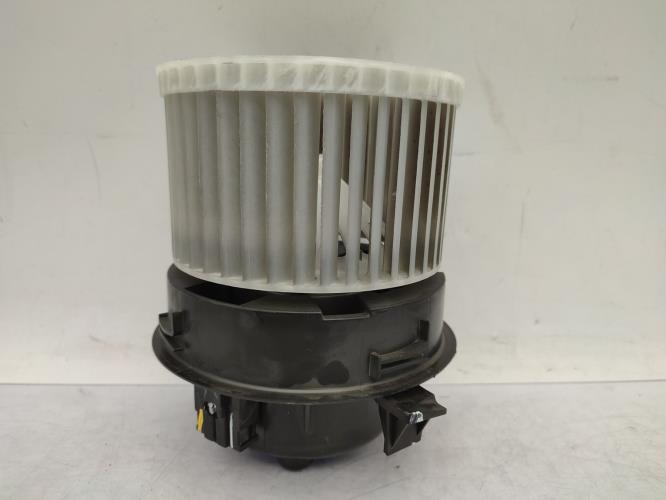Ventilateur chauffage PEUGEOT 208 2 PHASE 1 Essence