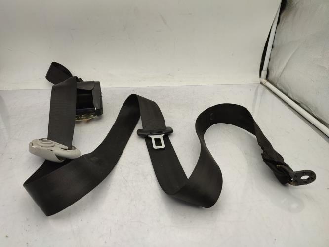 Ceinture arriere gauche VOLKSWAGEN NEW BEETLE 1 PHASE 1 Essence