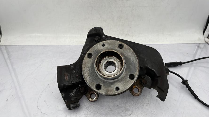 Fusee avant droit ALFA ROMEO MITO PHASE 1 Essence