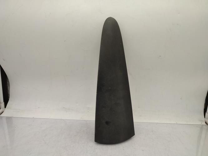 Enjoliveur de feu arriere droit RENAULT KANGOO 2 PHASE 1 Essence