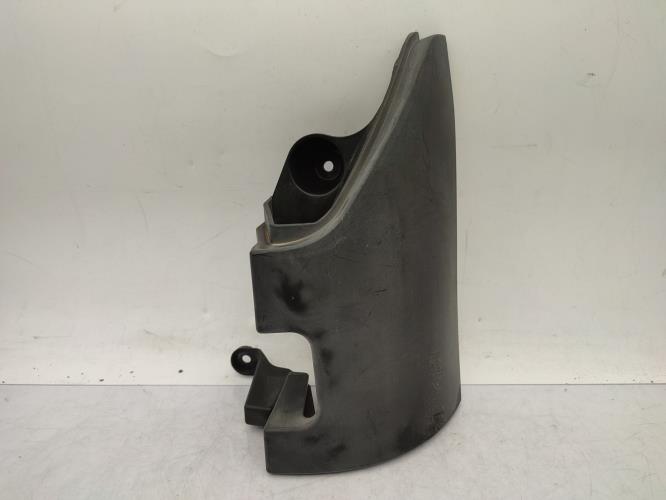 Enjoliveur de feu arriere droit RENAULT KANGOO 2 PHASE 1 Essence