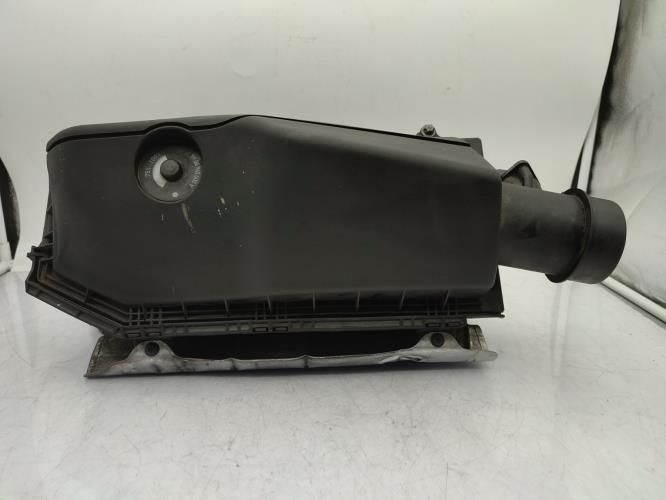 Boitier filtre a air MERCEDES CLASSE C 203 PHASE 1 Diesel