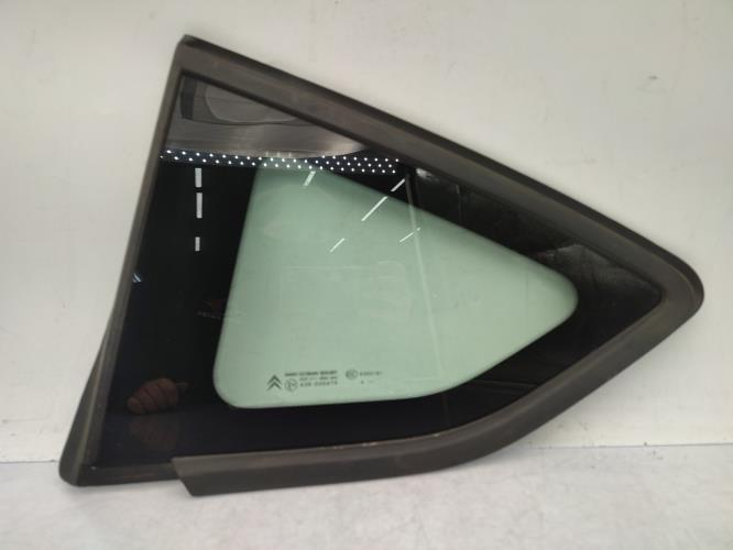 Custode arriere gauche CITROEN C5 2 Diesel