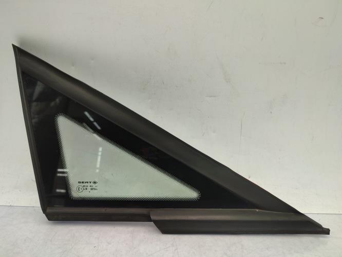 Custode avant droit SEAT IBIZA 4 PHASE 1 Diesel