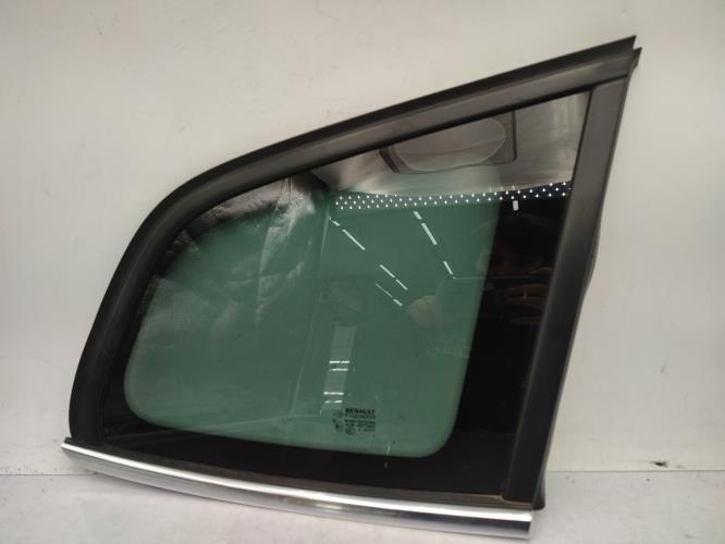 Custode avant droit RENAULT LAGUNA 3 PHASE 3 BREAK Diesel