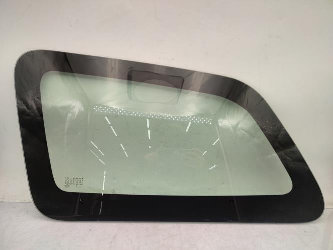 Custode arriere gauche DACIA LOGAN MCV 2 PHASE 2 BREAK Essence