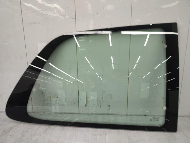 Custode arriere droit CITROEN SAXO PHASE 2 Essence