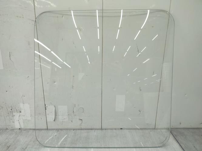 Vitre arriere droit RENAULT TRAFIC 1 PHASE 1