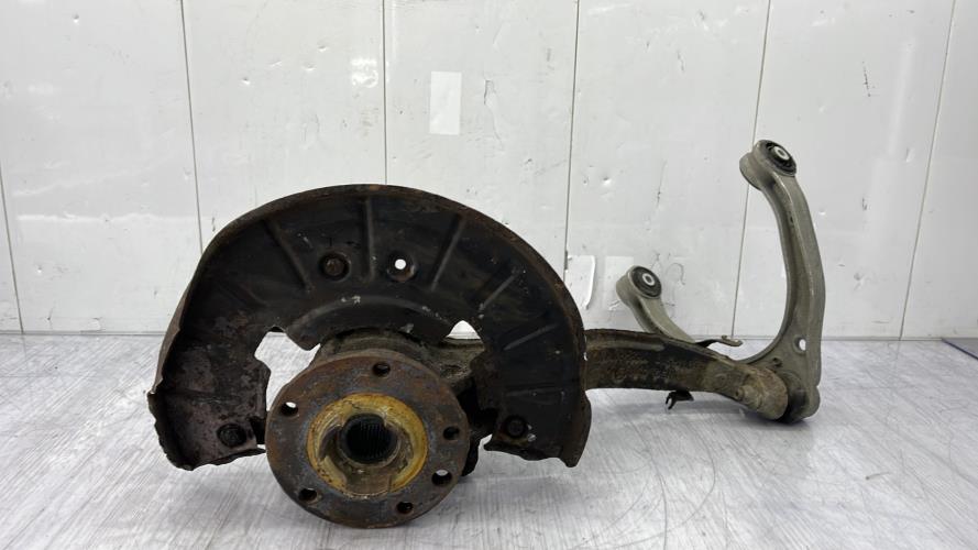 Fusee avant droit VOLKSWAGEN TOUAREG 1 PHASE 2 Diesel