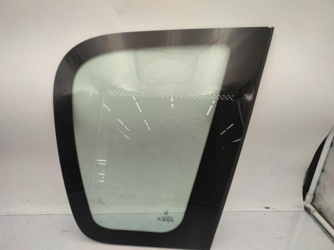 Custode arriere droit CITROEN C3 PICASSO PHASE 2 Essence