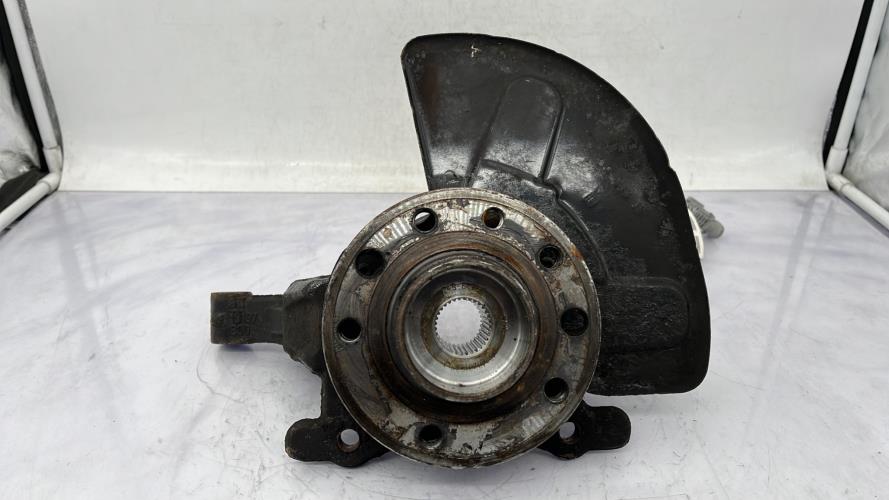 Fusee avant gauche OPEL ZAFIRA B PHASE 2 Diesel