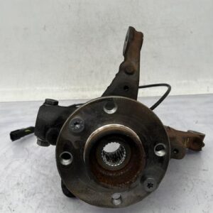 Fusee avant droit DACIA SANDERO 3 Essence/GPL