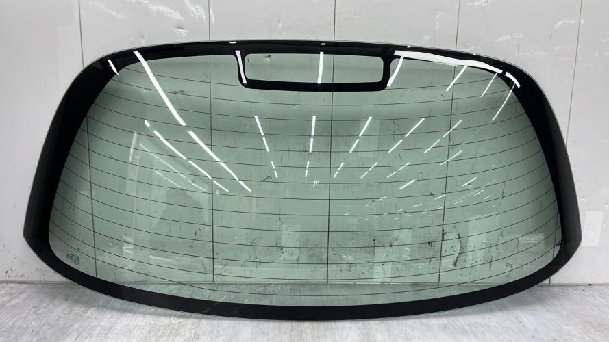 Lunette arriere FORD KA 1 PHASE 1 Essence