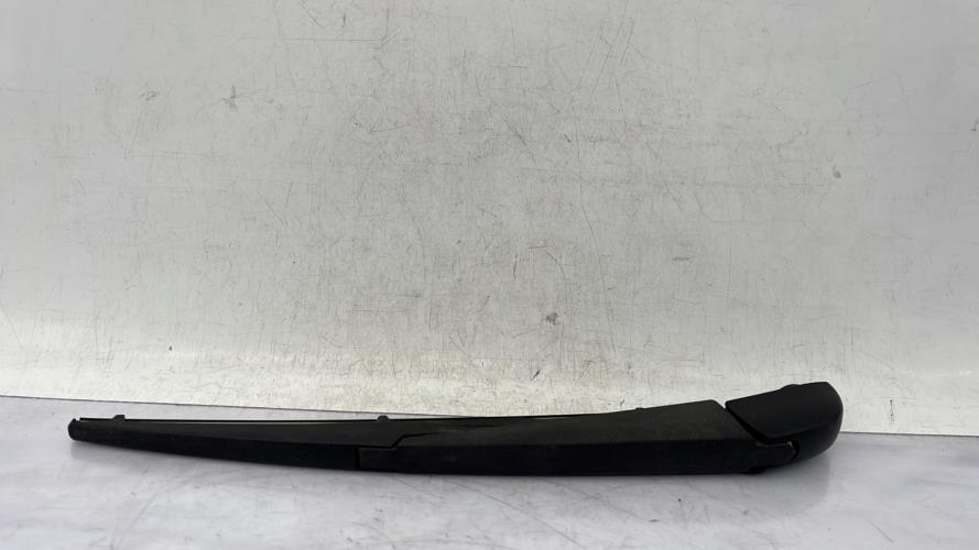 Bras essuie glace arriere TOYOTA RAV4 3 PHASE 2 Diesel