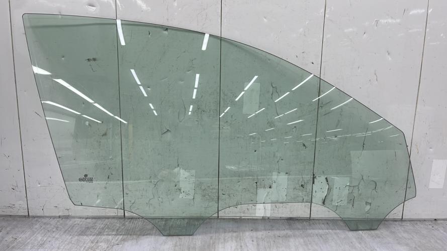 Vitre avant droit VOLKSWAGEN PASSAT 4 PHASE 2 Diesel