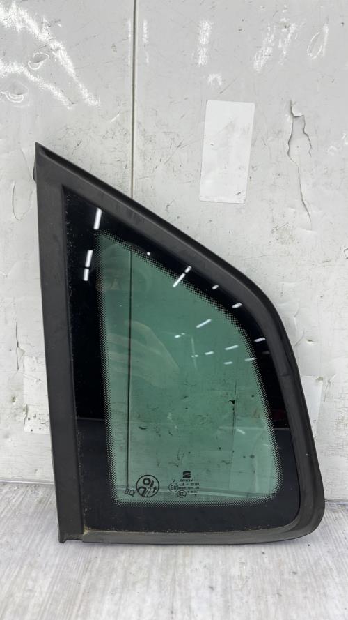 Custode arriere gauche SEAT ARONA PHASE 1 Essence