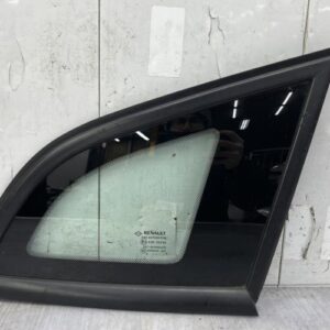 Custode arriere droit RENAULT MEGANE 3 PHASE 1 BREAK Diesel