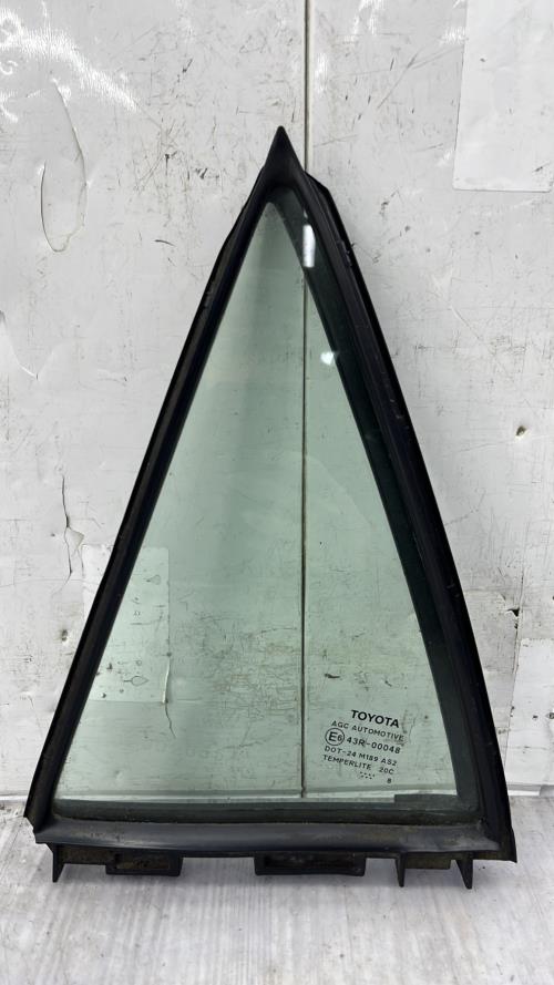 Custode arriere gauche (porte) TOYOTA AURIS 1 PHASE 1 Diesel