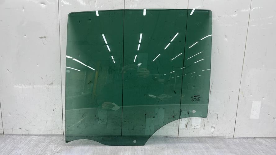 Vitre arriere gauche RENAULT CLIO 3 PHASE 2 BREAK Diesel