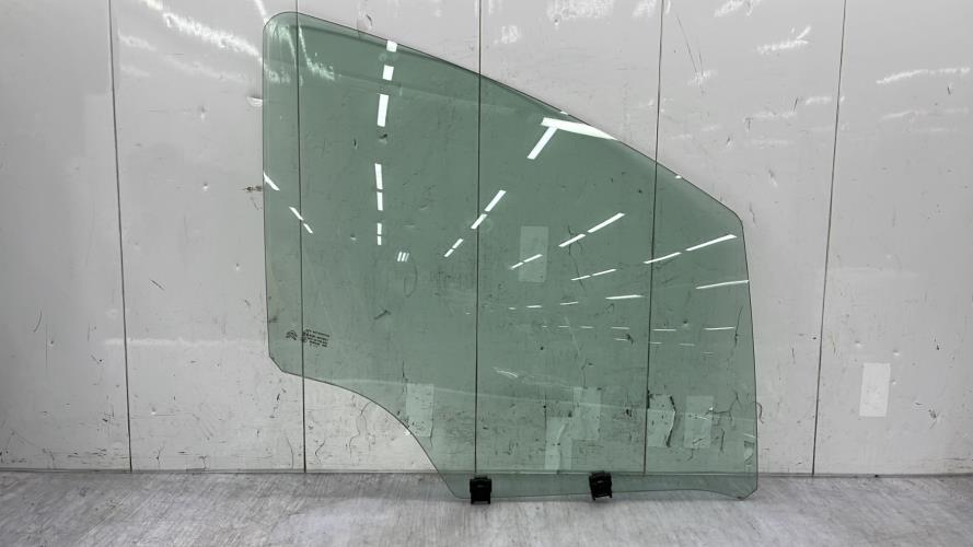 Vitre avant droit CITROEN C3 2 PHASE 2 Diesel