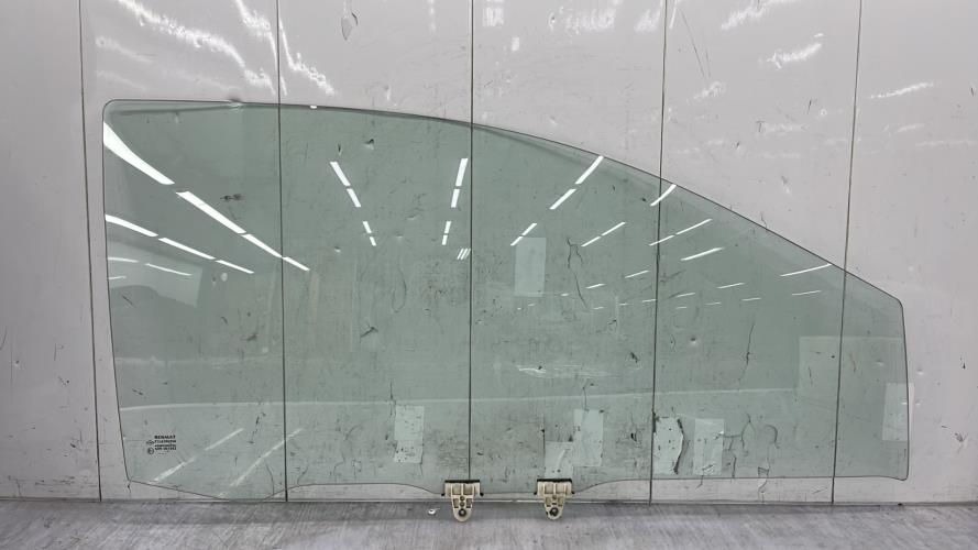 Vitre avant droit RENAULT TWINGO 2 PHASE 1 Essence