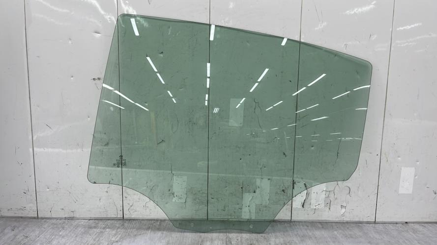 Vitre arriere gauche PEUGEOT 208 1 PHASE 2 Essence