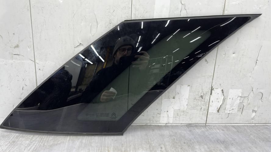 Custode arriere droit CITROEN C4 PICASSO 2 PHASE 1 Diesel