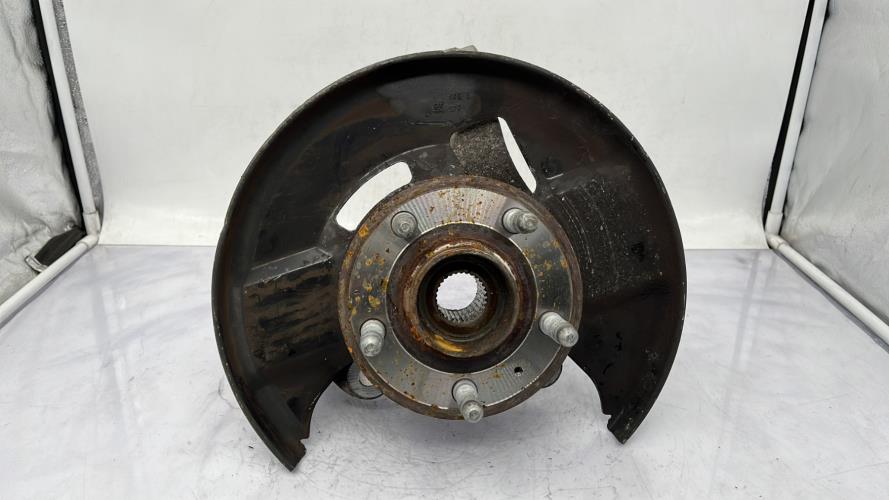 Fusee avant gauche OPEL INSIGNIA 1 PHASE 1 Diesel